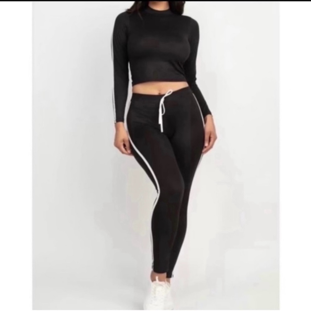 Black and White Two Piece Long Sleeve Mock Neck Crop Top and Leggings Set